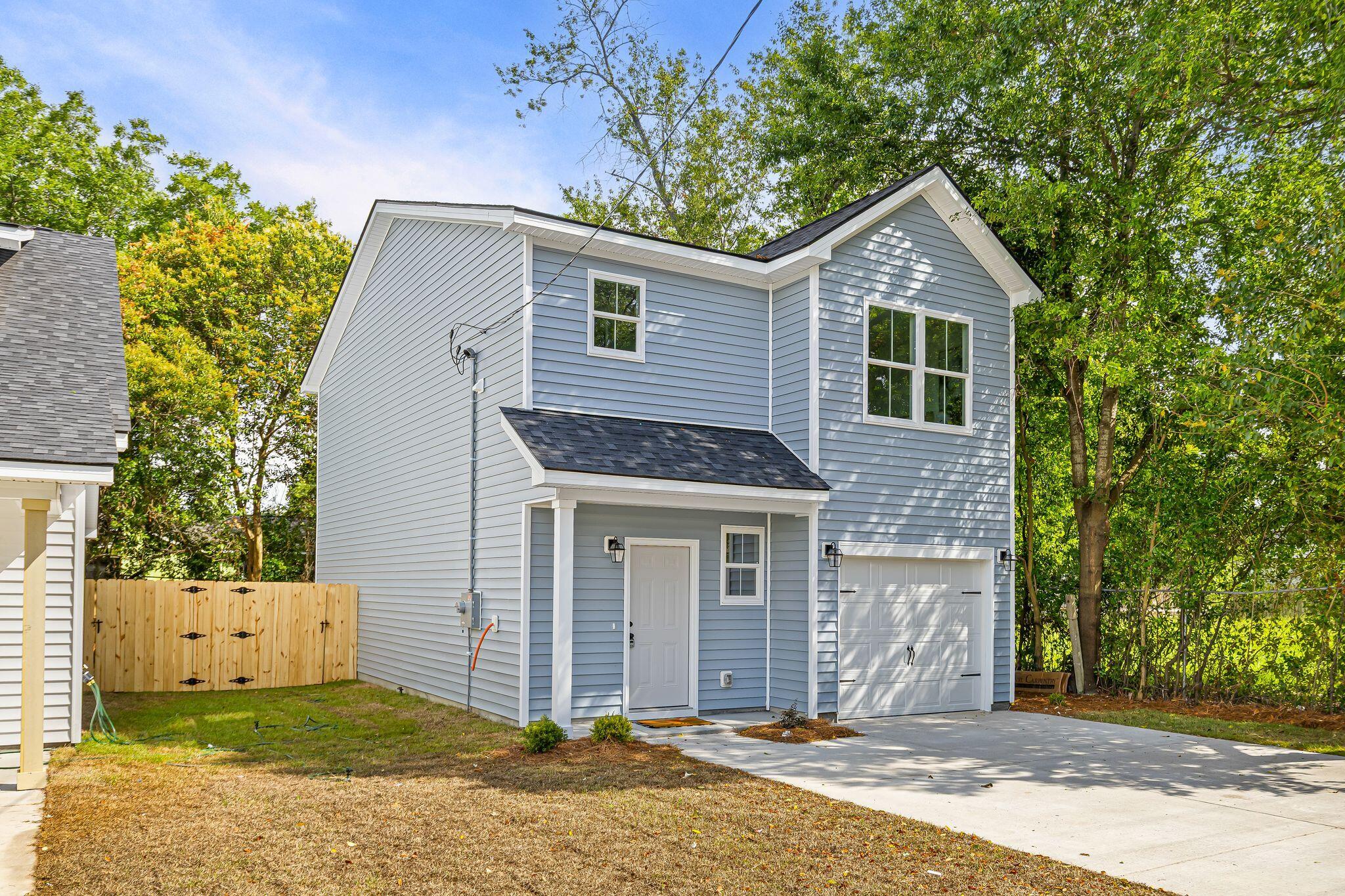 2017 Hampton Avenue