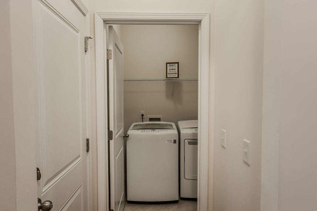 543 Man O'War Lane Lane