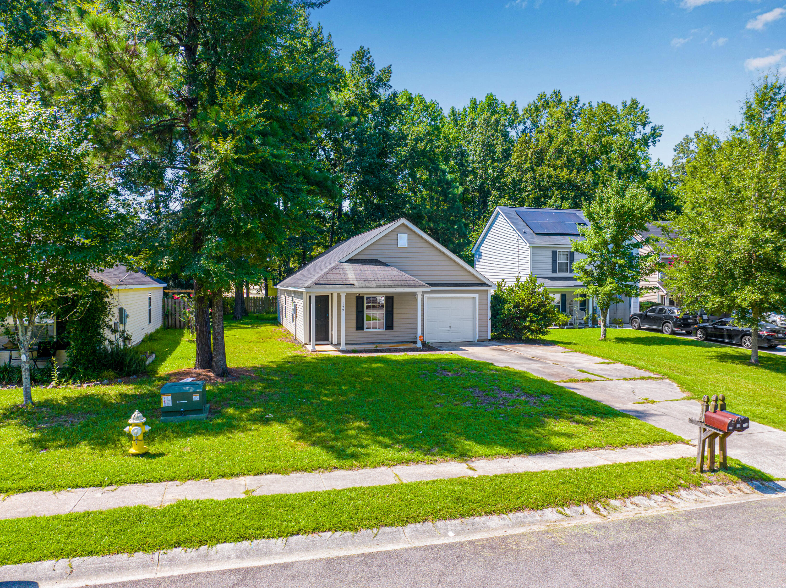 129 Ducane Street