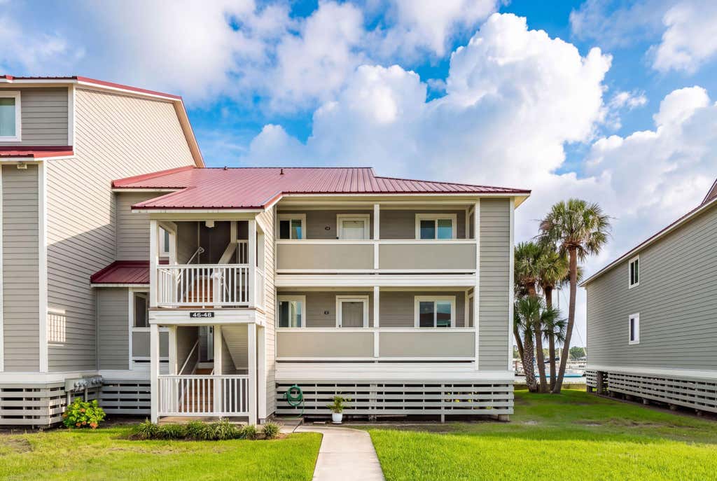 Photo of 47 Mariners Cay Drive, Folly Beach, SC 29439 (MLS # 26022558)