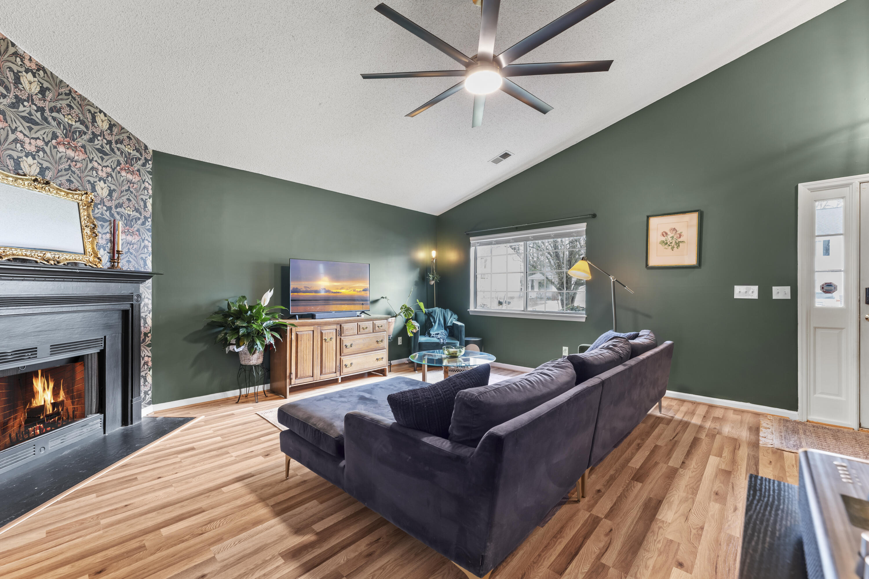 8071 Long Shadow Lane