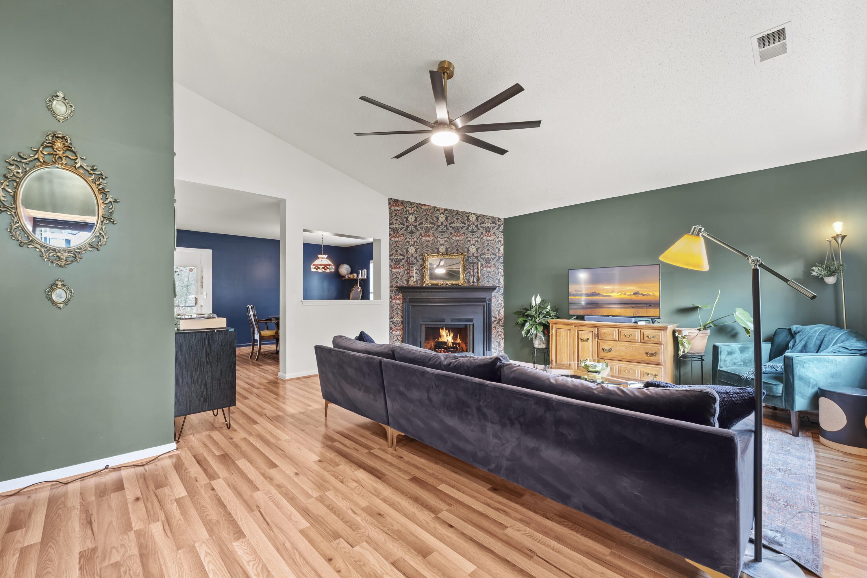 8071 Long Shadow Lane