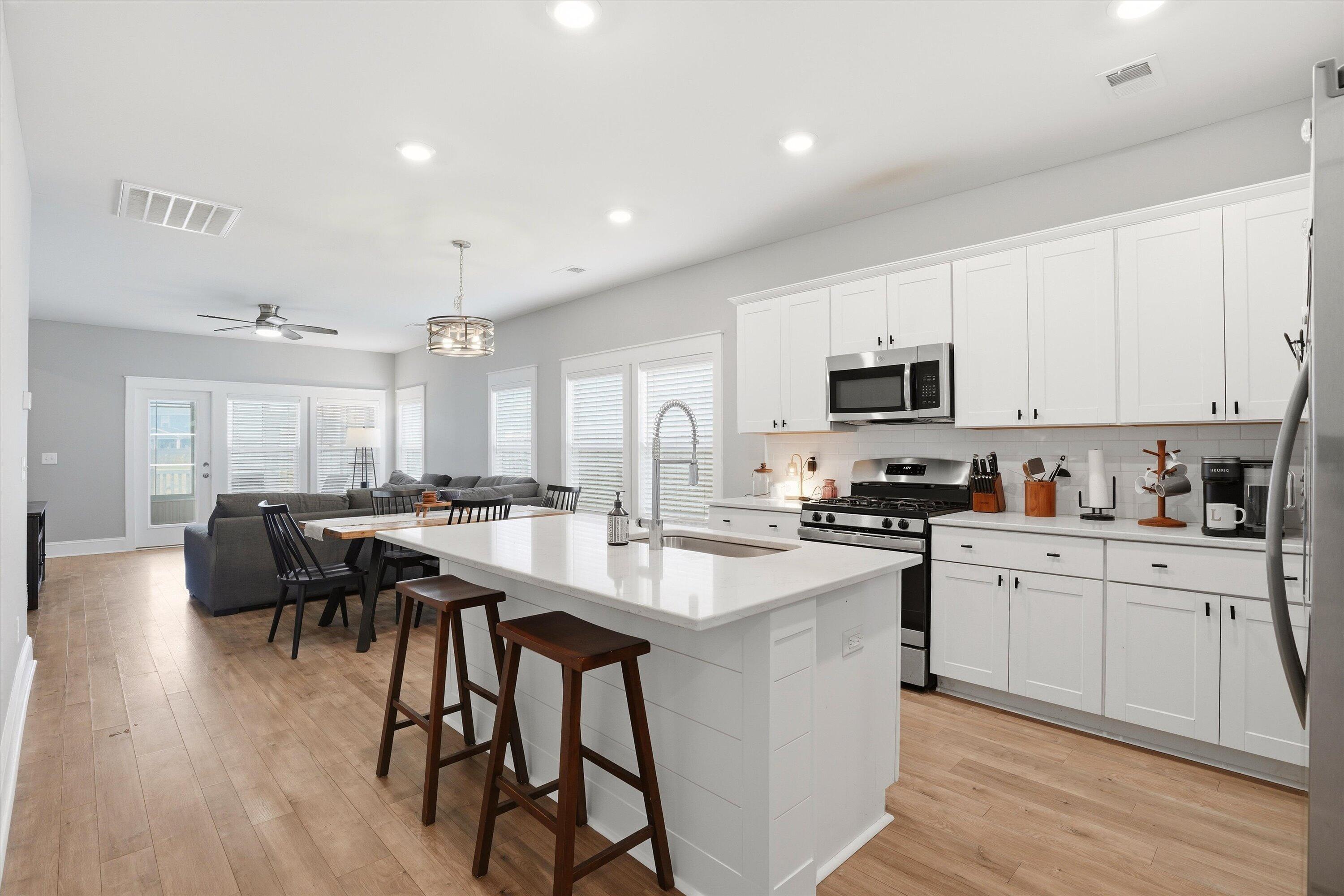356 Garden Lily Lane
