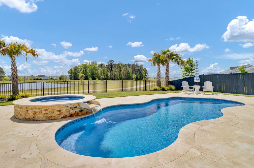 Photo of 177 Helena Park Drive, Summerville, SC 29486 (MLS # 26009230)