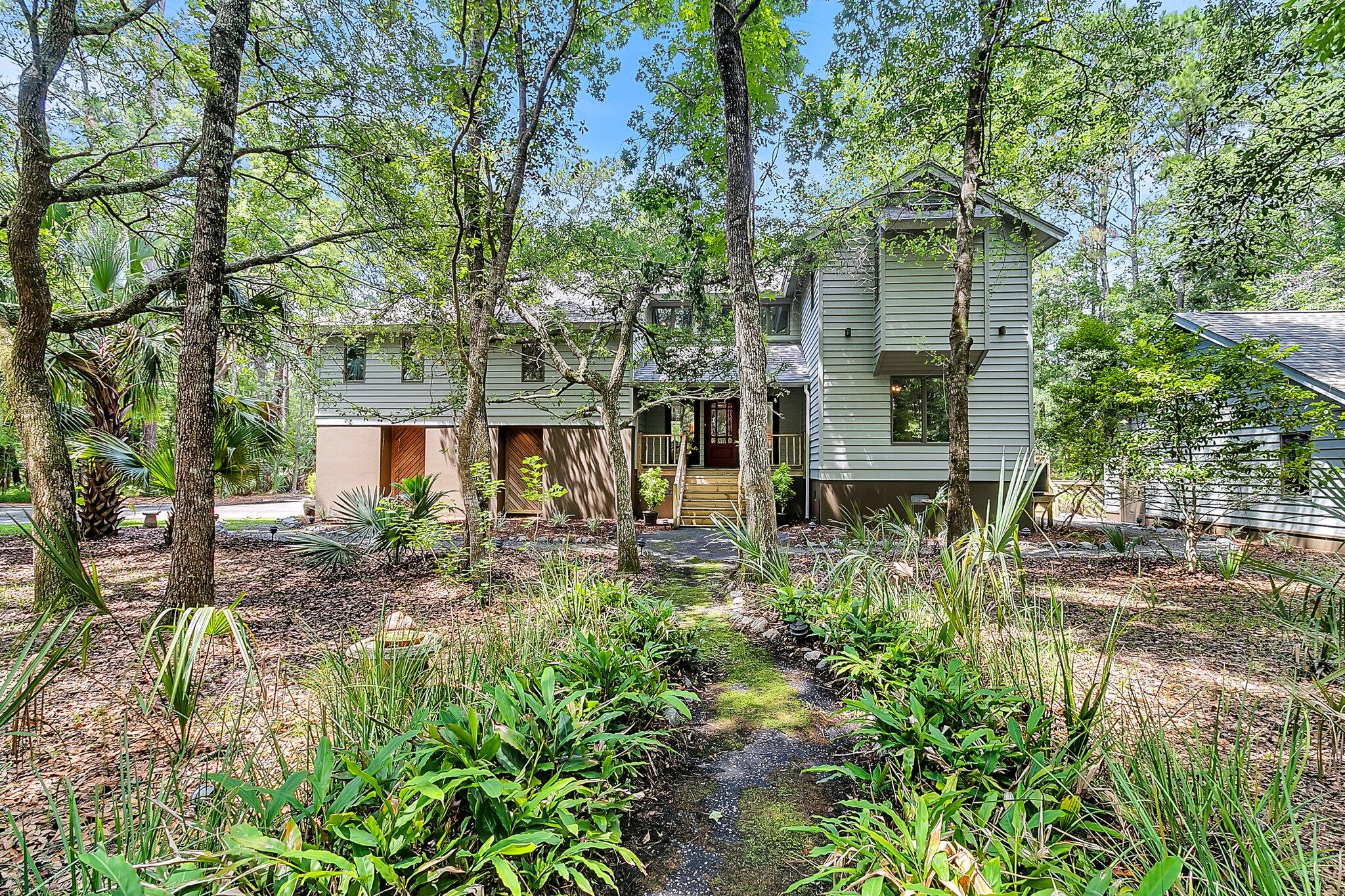 View Mount Pleasant, SC 29466 house