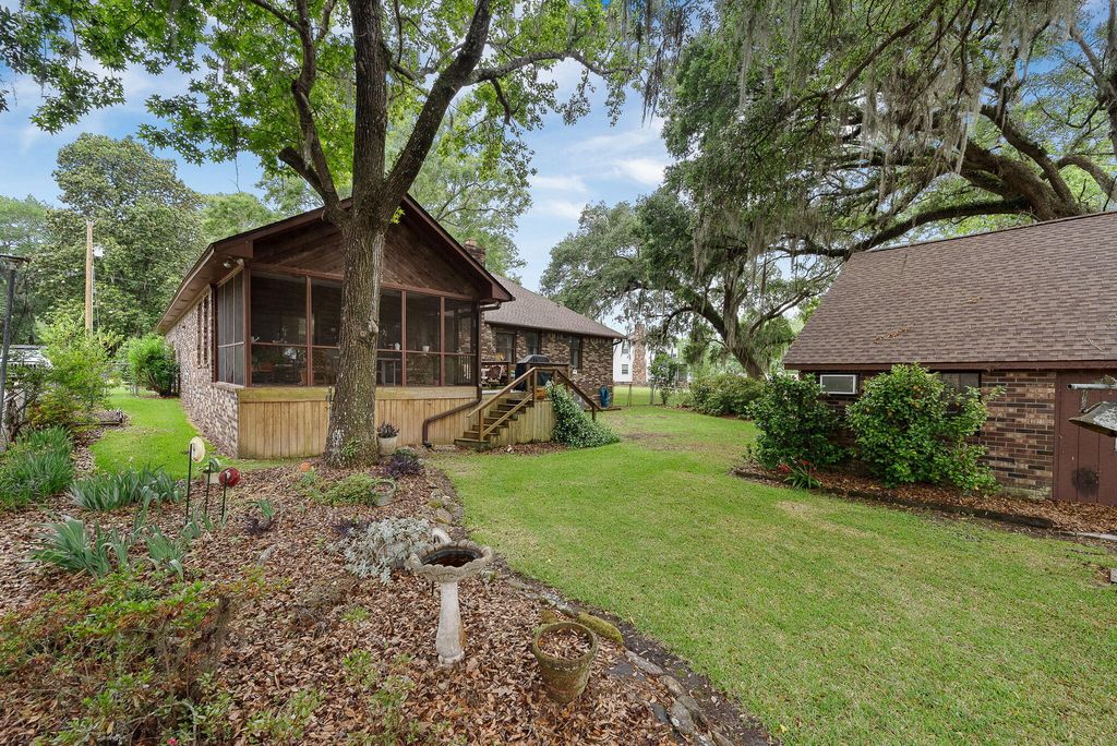Photo of 1807 Perch Road, Moncks Corner, SC 29461 (MLS # 26013269)