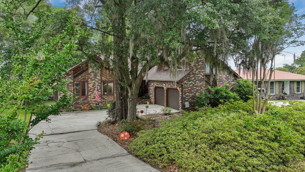 Photo of 1807 Perch Road, Moncks Corner, SC 29461 (MLS # 26013269)