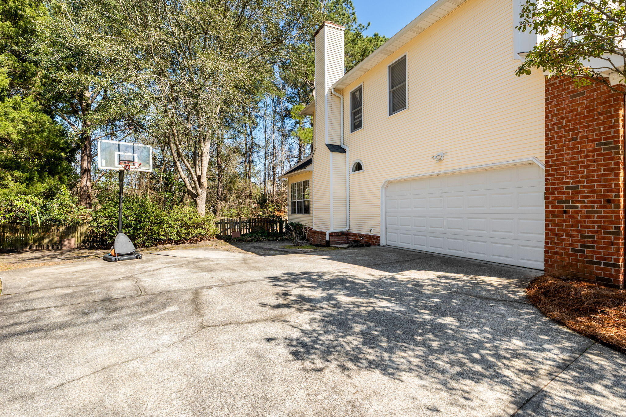 112 N Gateshead Crossing