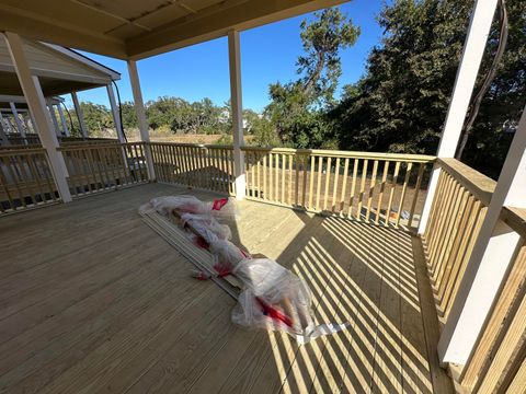 A home in North Charleston