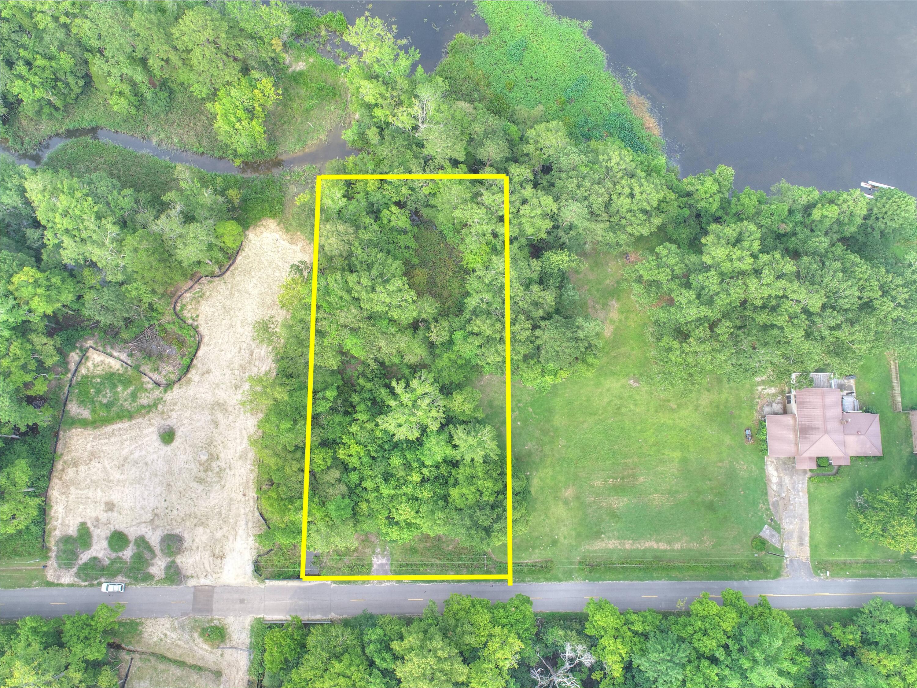 1012 Mccrae Drive