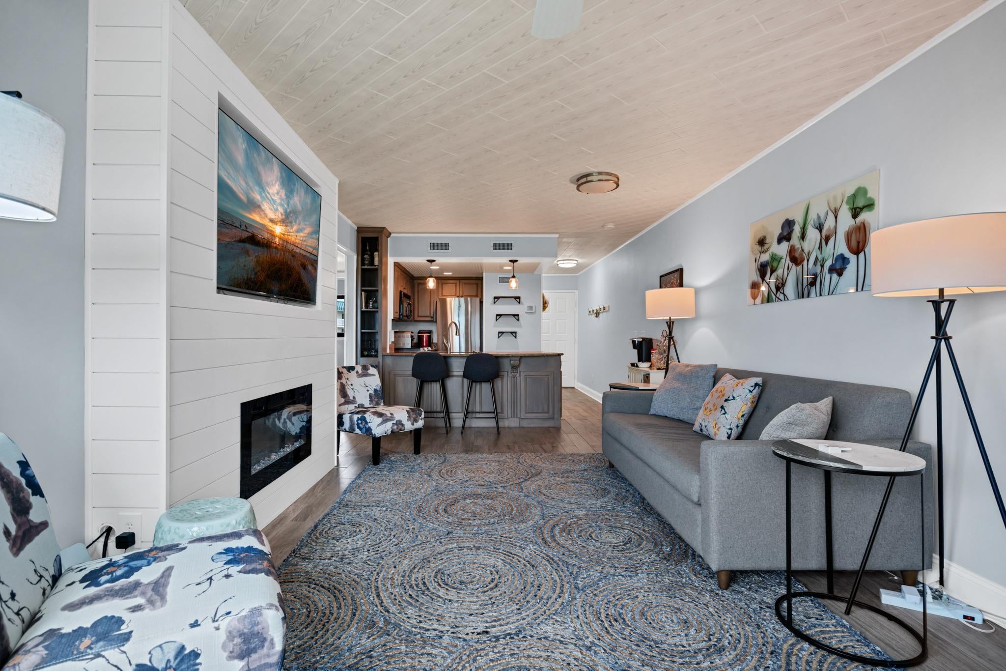 3701 Docksite Road 204
