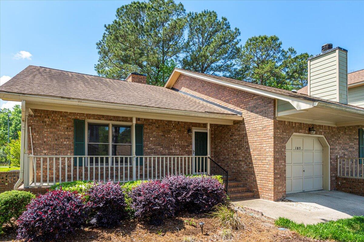 105 Shoveler Place