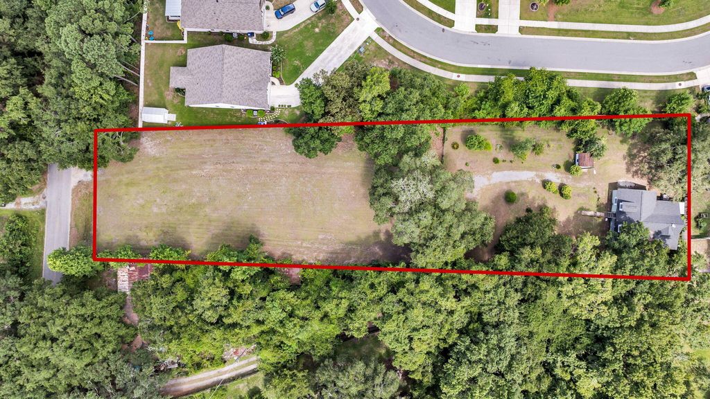 Photo of 1046 Bee Hive Road, Awendaw, SC 29429 (MLS # 25020338)