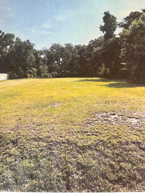 1046 Bee Hive Road