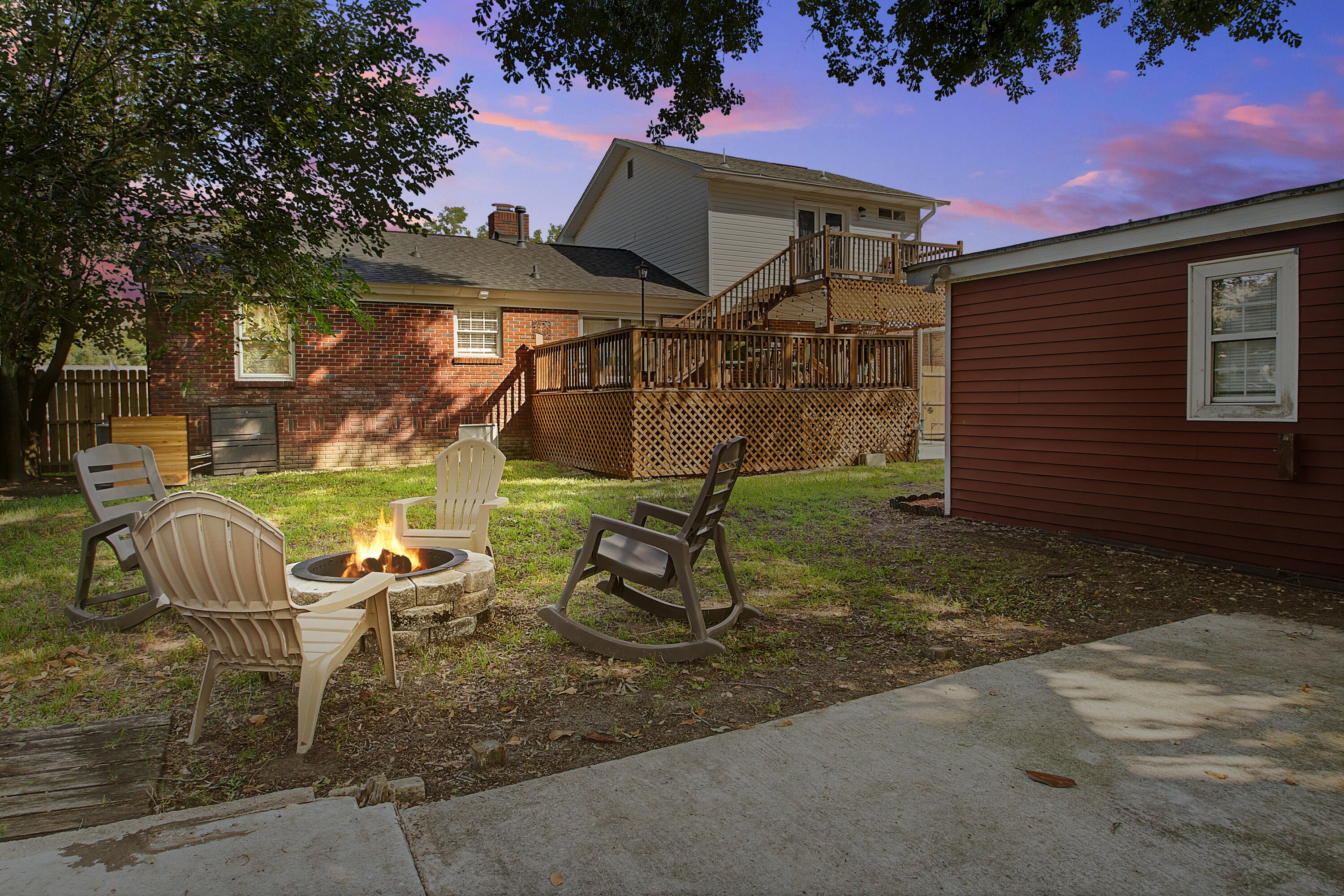 1235 Fort Drive