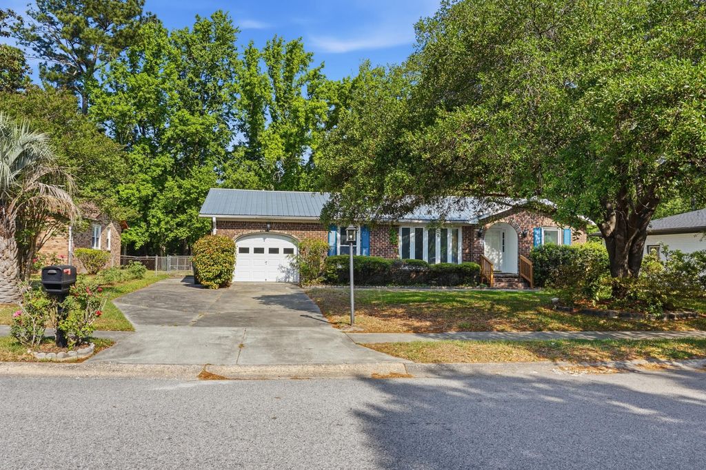 Photo of 226 Loblolly Circle, Ladson, SC 29456 (MLS # 26011907)