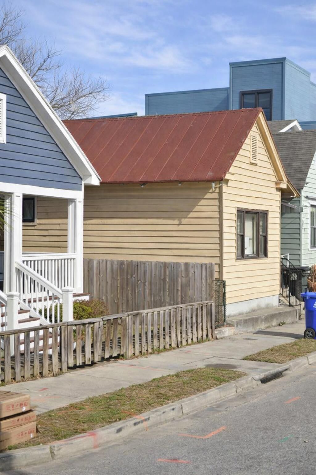 Photo of 90 Romney Street, Charleston, SC 29403 (MLS # 26017719)