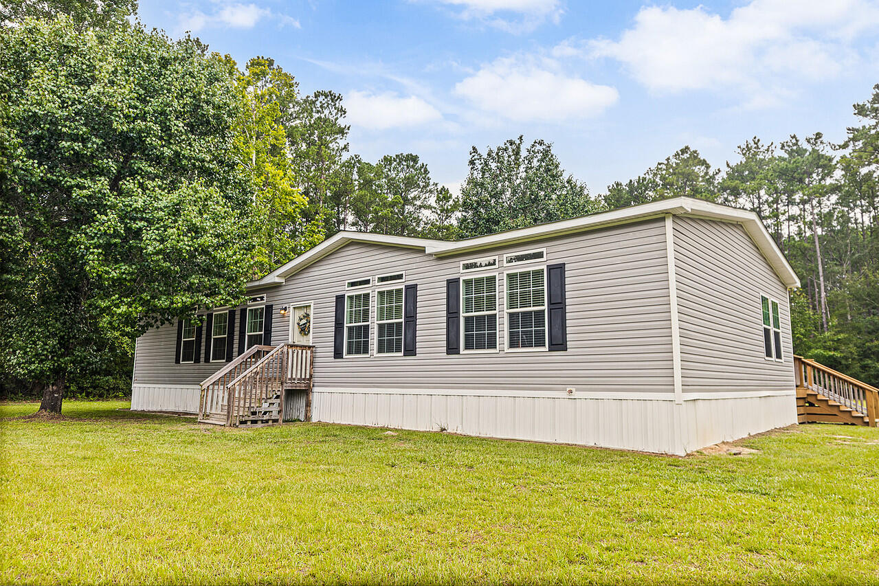163 Solomon Lane