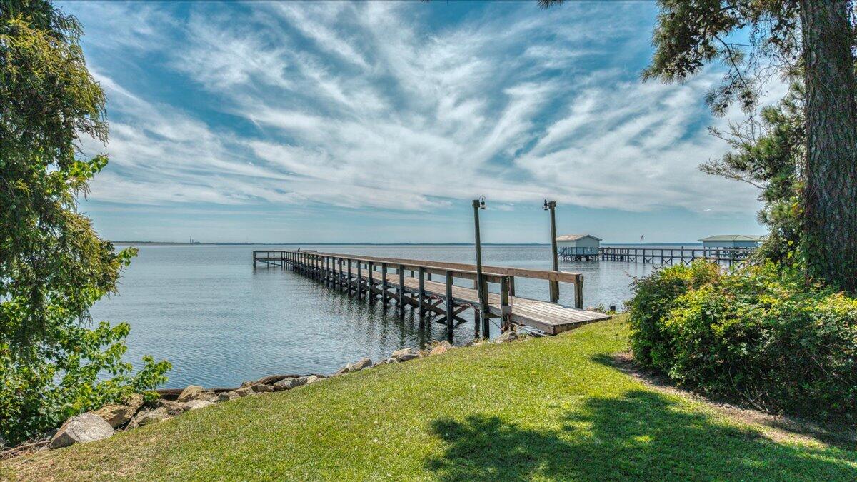 1184 Perch Drive