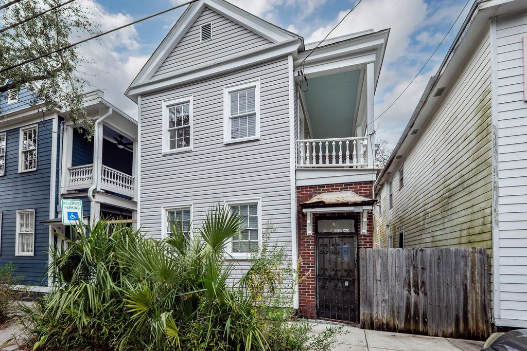 Photo of 108 America Street, Charleston, SC 29403 (MLS # 25032674)