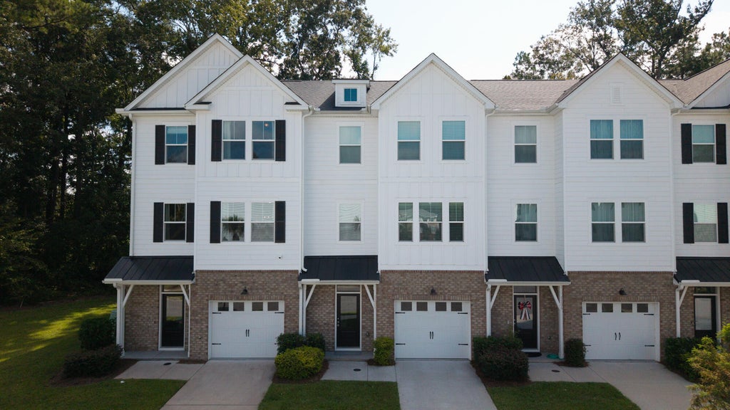 Photo of 5200 New Palm Court, Summerville, SC 29485 (MLS # 26025681)