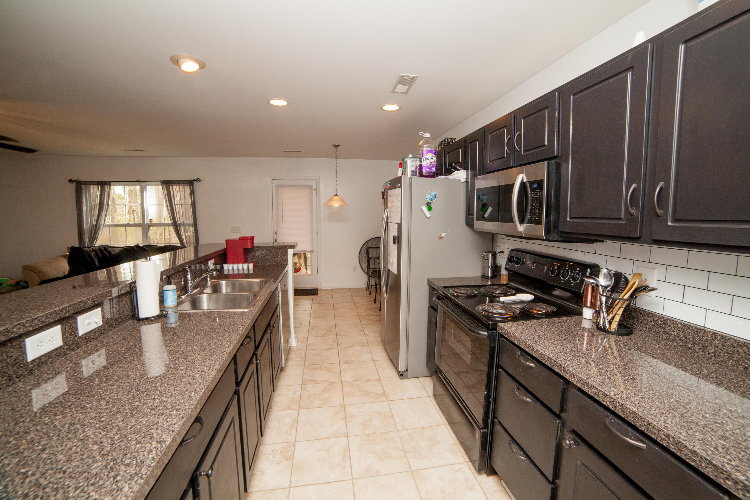 Photo 6 of 18 of 211 Jackson Street townhome