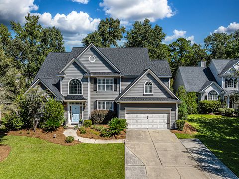 Photo of 2152 Tall Grass Circle, Mount Pleasant, SC 29466 (MLS # 25024380) Photo of 2152 Tall Grass Circle, Mount Pleasant, SC 29466 (MLS # 25024380)