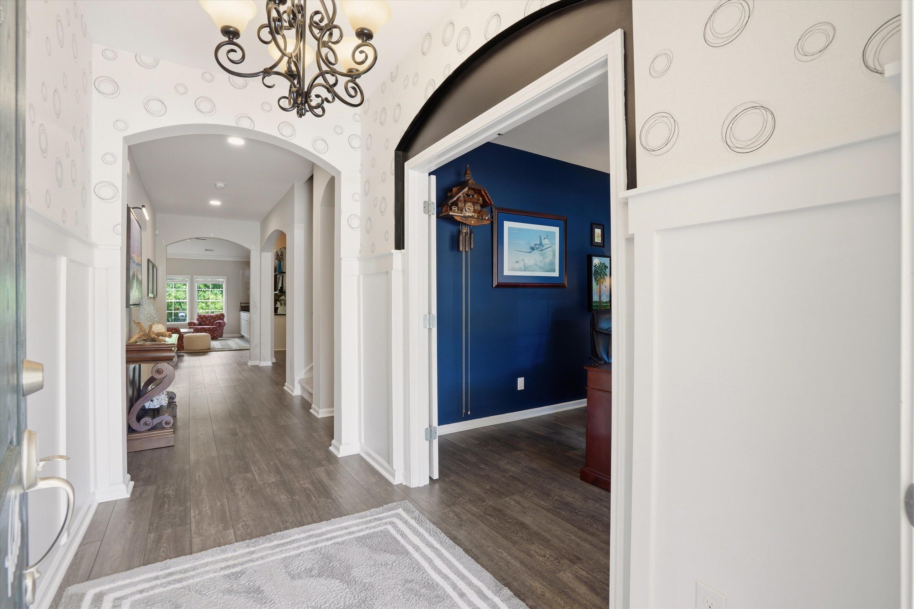 302 Sterlington Way