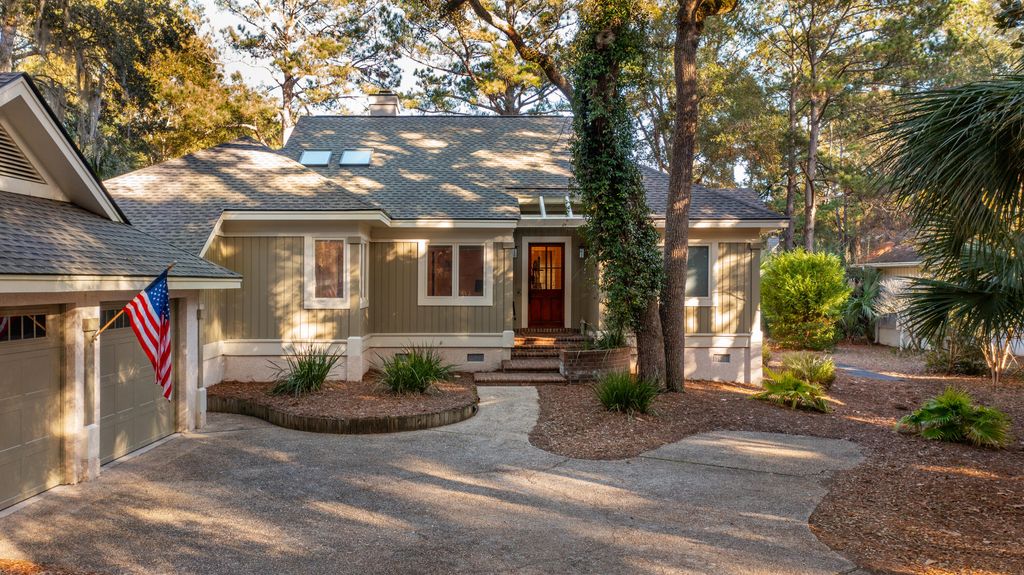 Photo of 2105 Loblolly Lane, Seabrook Island, SC 29455 (MLS # 26005821)