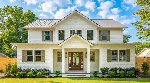 Photo of 904 Randall Drive, Mount Pleasant, SC 29464 (MLS # 26020452)