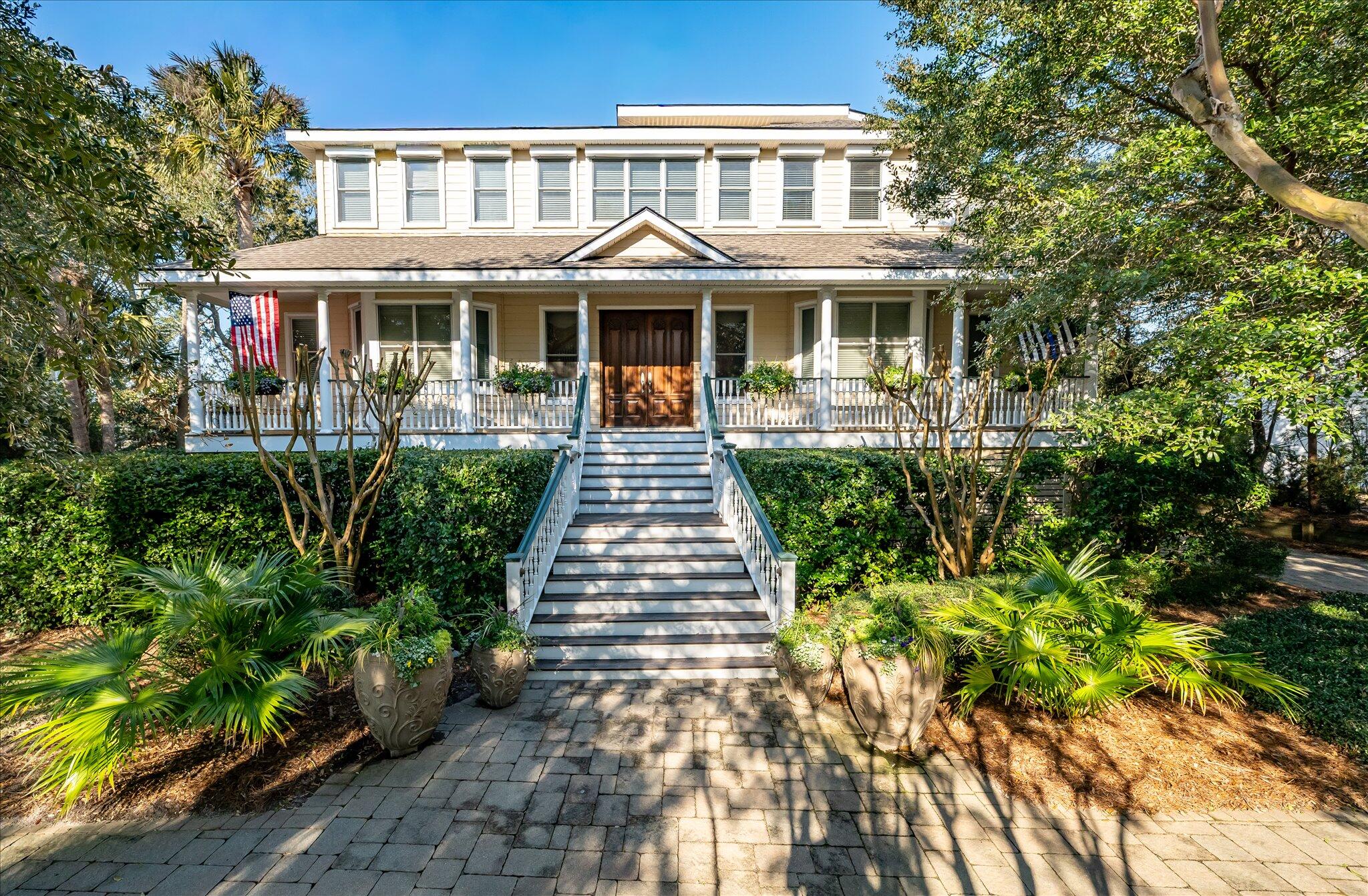 27 Waterway Island Drive