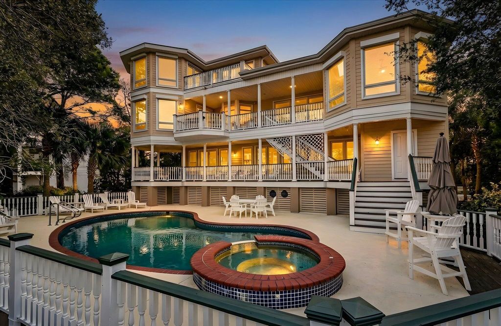 Photo of 27 Waterway Island Drive, Isle of Palms, SC 29451 (MLS # 26006156)