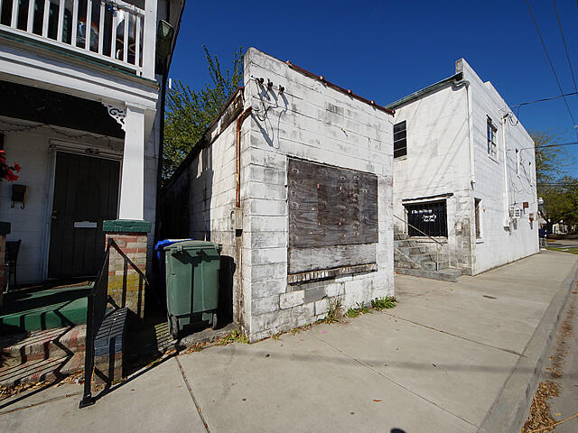 165 President Street