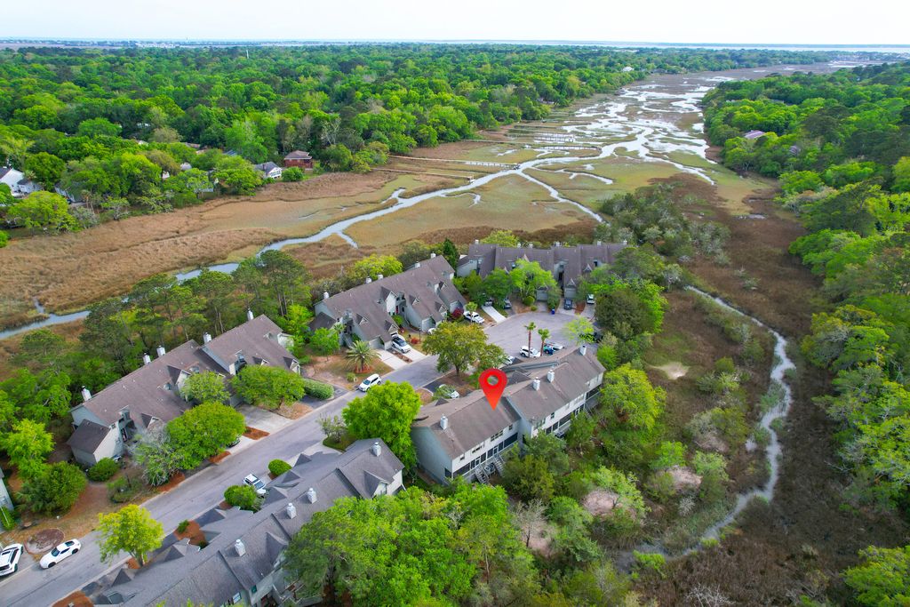 Photo of 1071 Marsh Court Lane, Mount Pleasant, SC 29464 (MLS # 26010747)