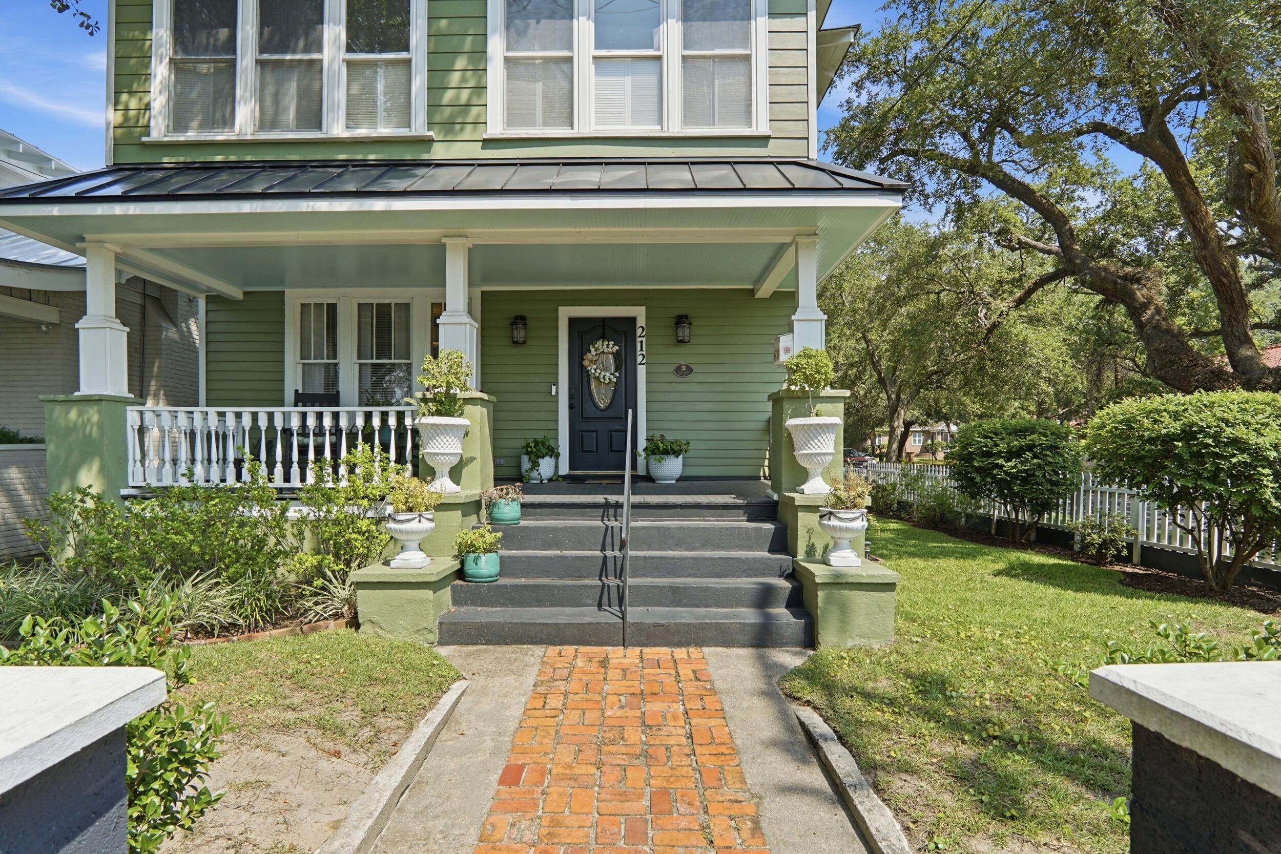 212 Congress Street