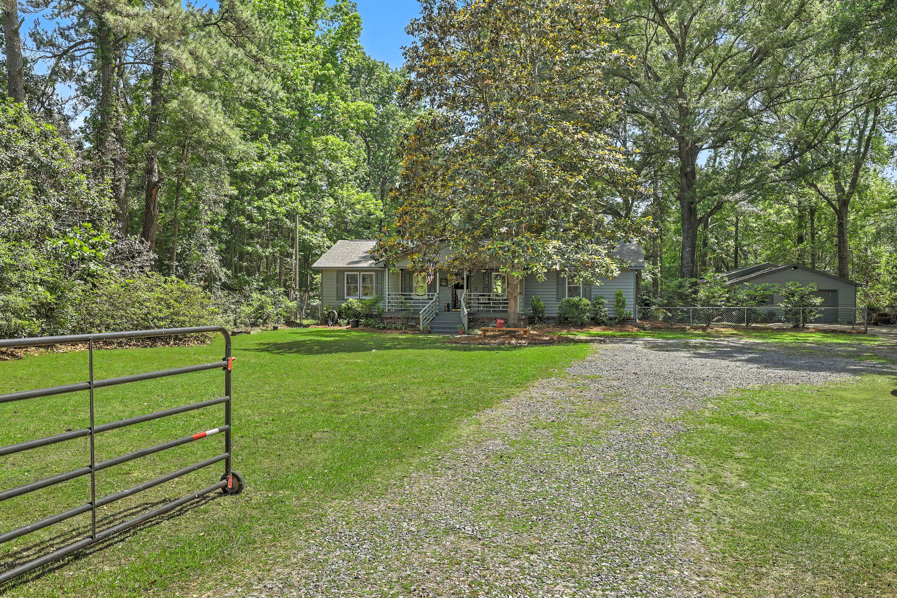 5709 Old Jacksonboro Road