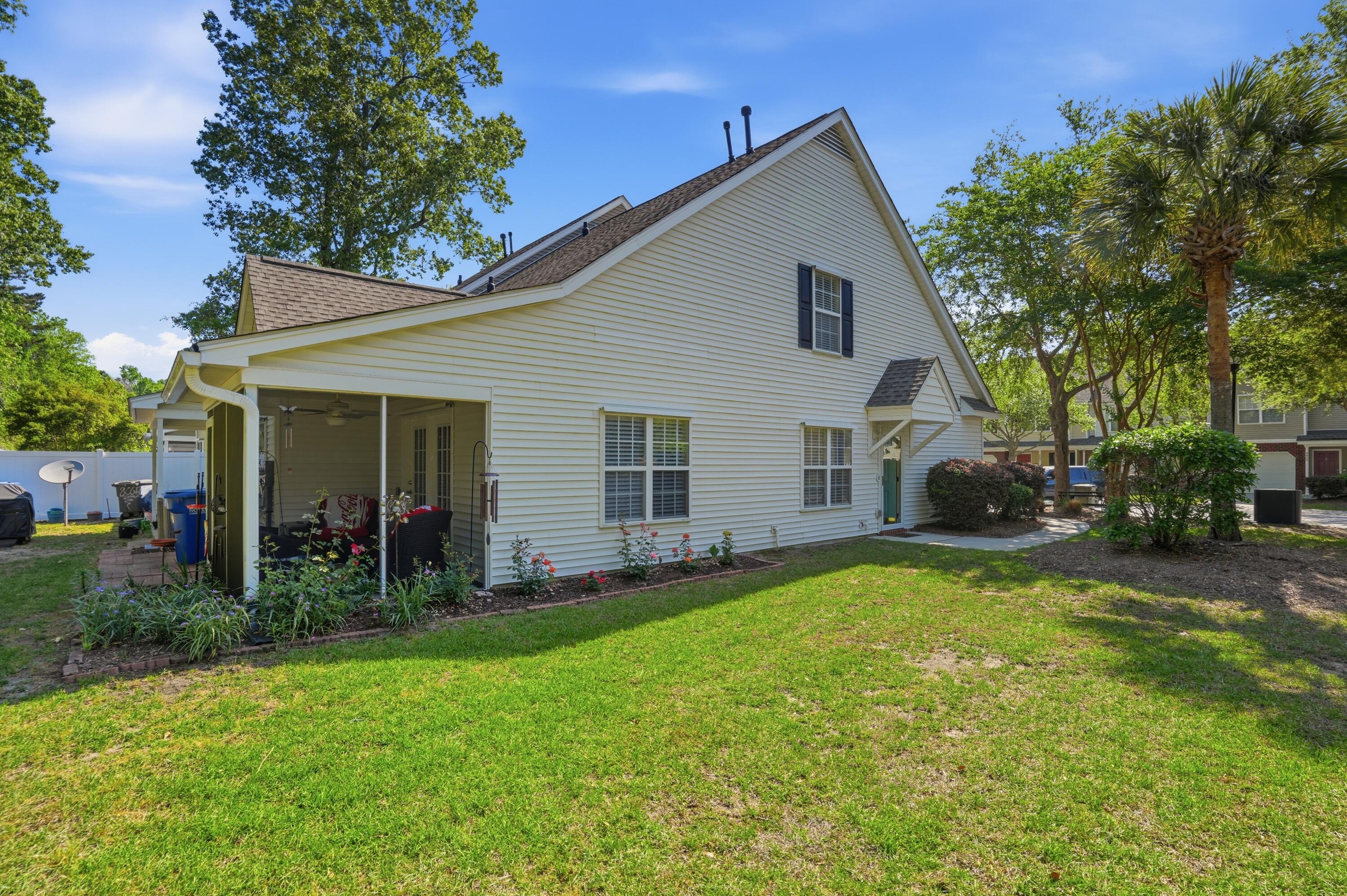 8663 Grassy Oak Trail