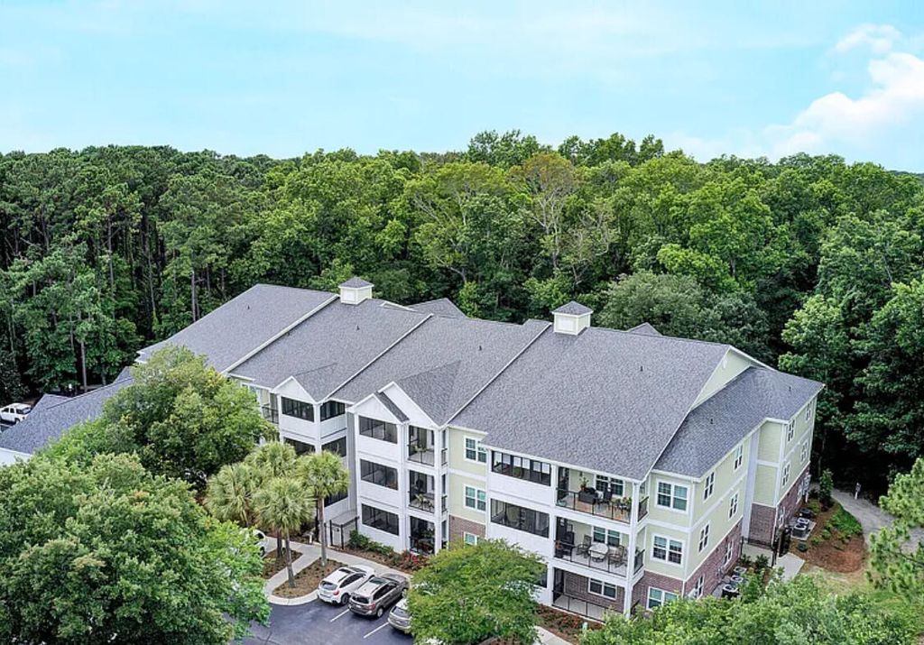 Photo of 1025 Riverland Woods Place #423, Charleston, SC 29412 (MLS # 25033016)
