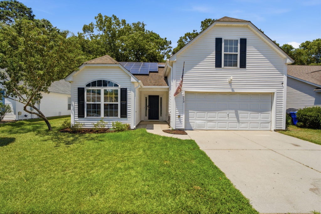 Photo of 1572 Wellesley Circle, Mount Pleasant, SC 29466 (MLS # 26019501)