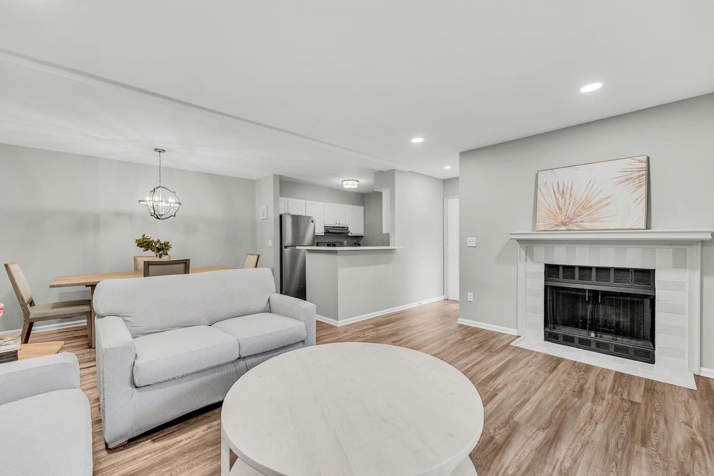 Photo of 1054 Anna Knapp Boulevard #4a, Mount Pleasant, SC 29464 (MLS # 25032369)