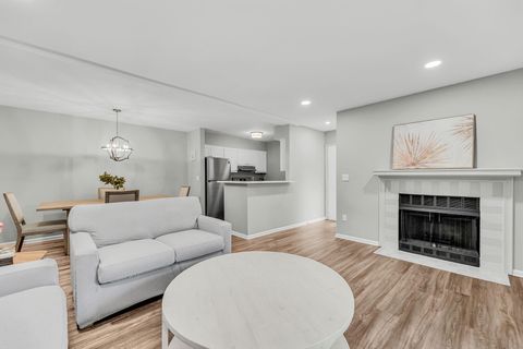 Photo of 1054 Anna Knapp Boulevard #4a, Mount Pleasant, SC 29464 (MLS # 25032369)