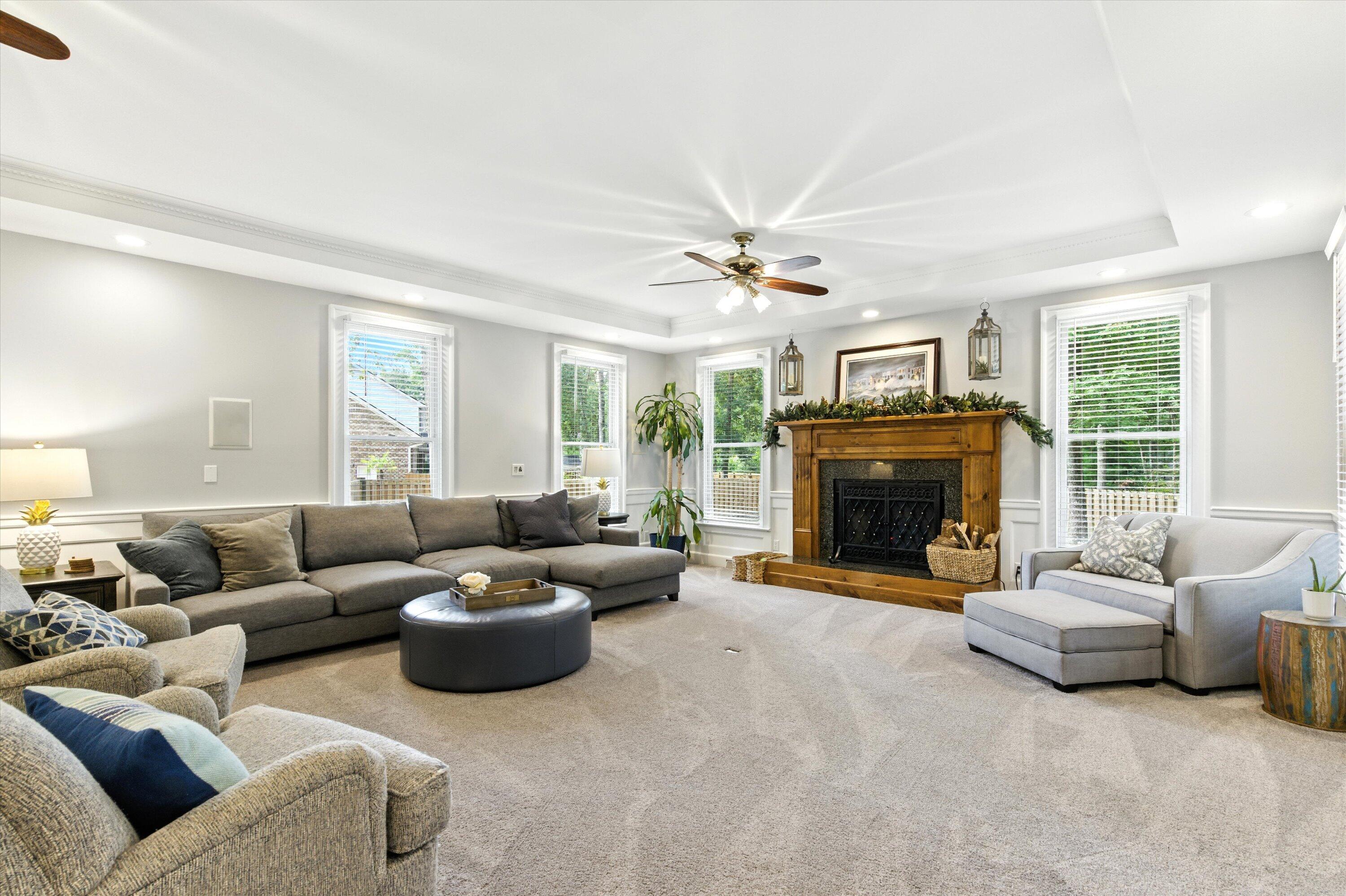 123 Huckleberry Lane