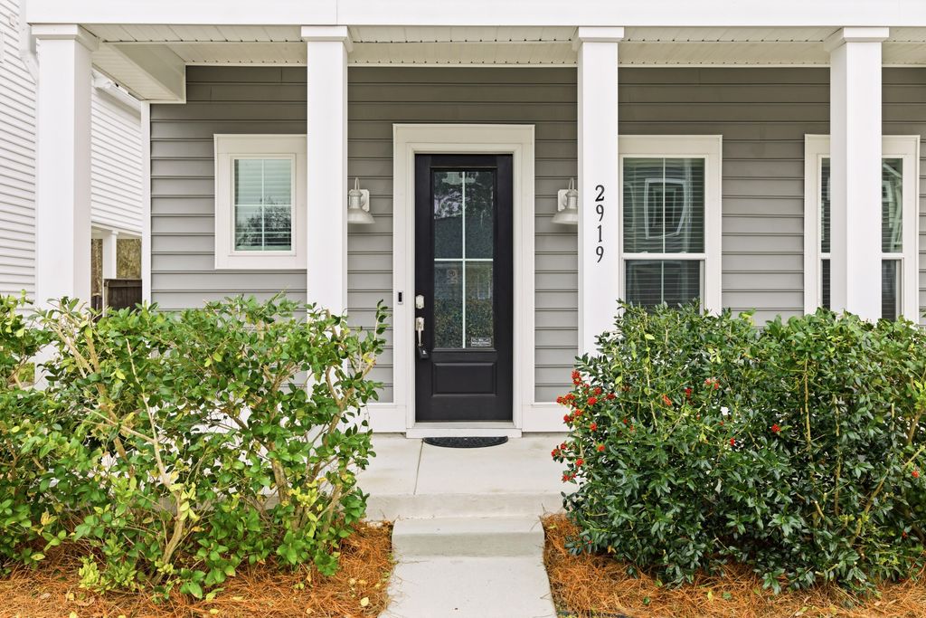 Photo of 2919 Wilson Creek Lane, Johns Island, SC 29455 (MLS # 26005906)