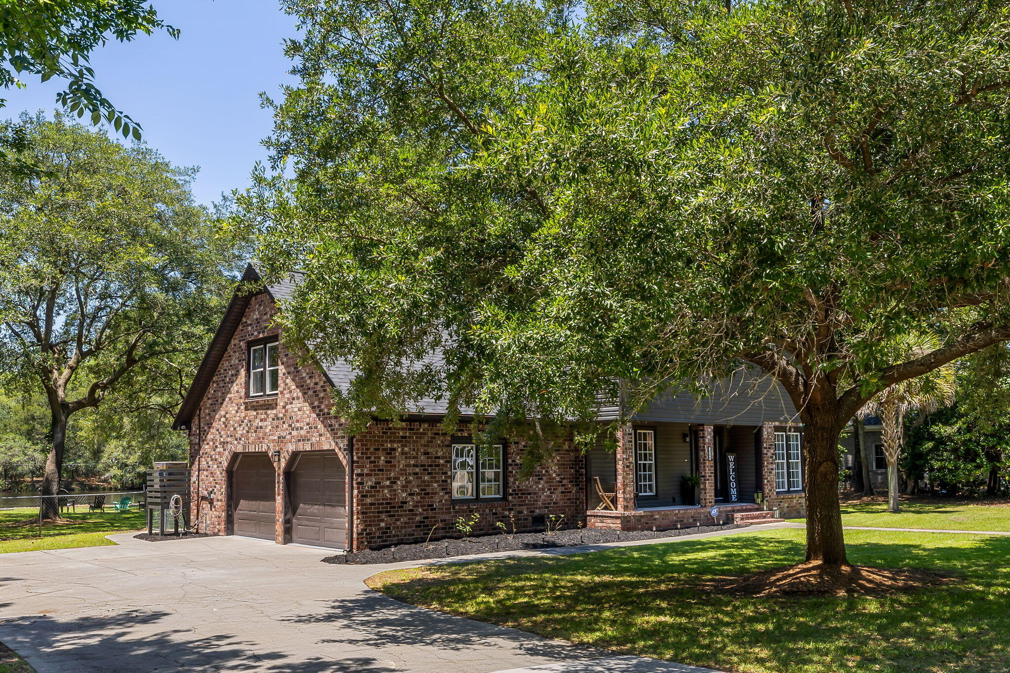 2260 Forest Lakes Boulevard