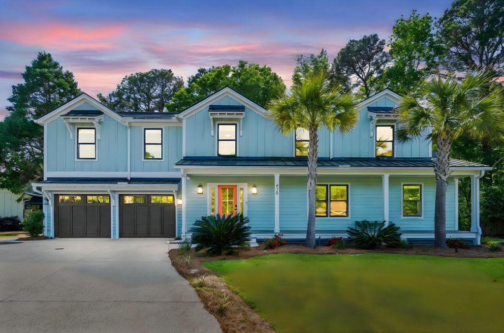 Photo of 978 Law Lane, Mount Pleasant, SC 29464 (MLS # 26010224)