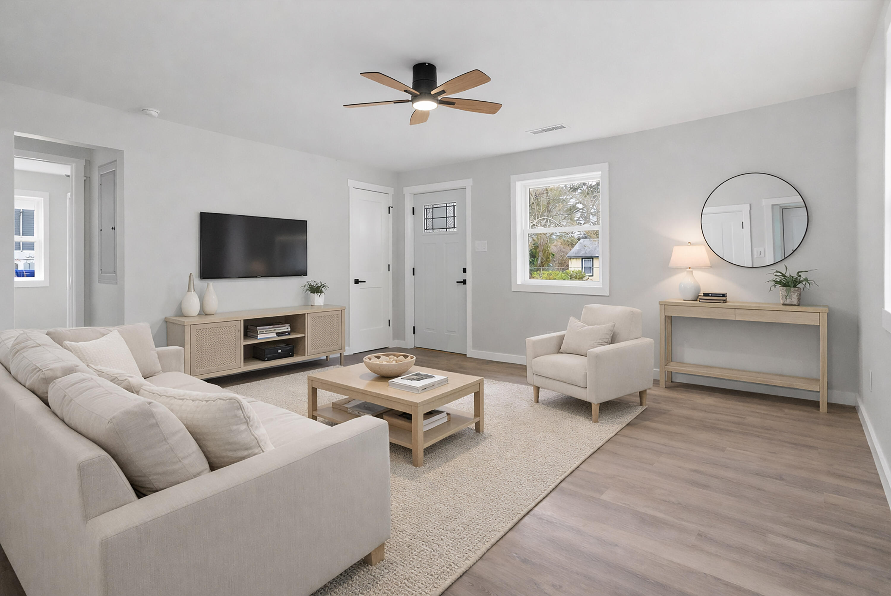 1543 Evergreen Street