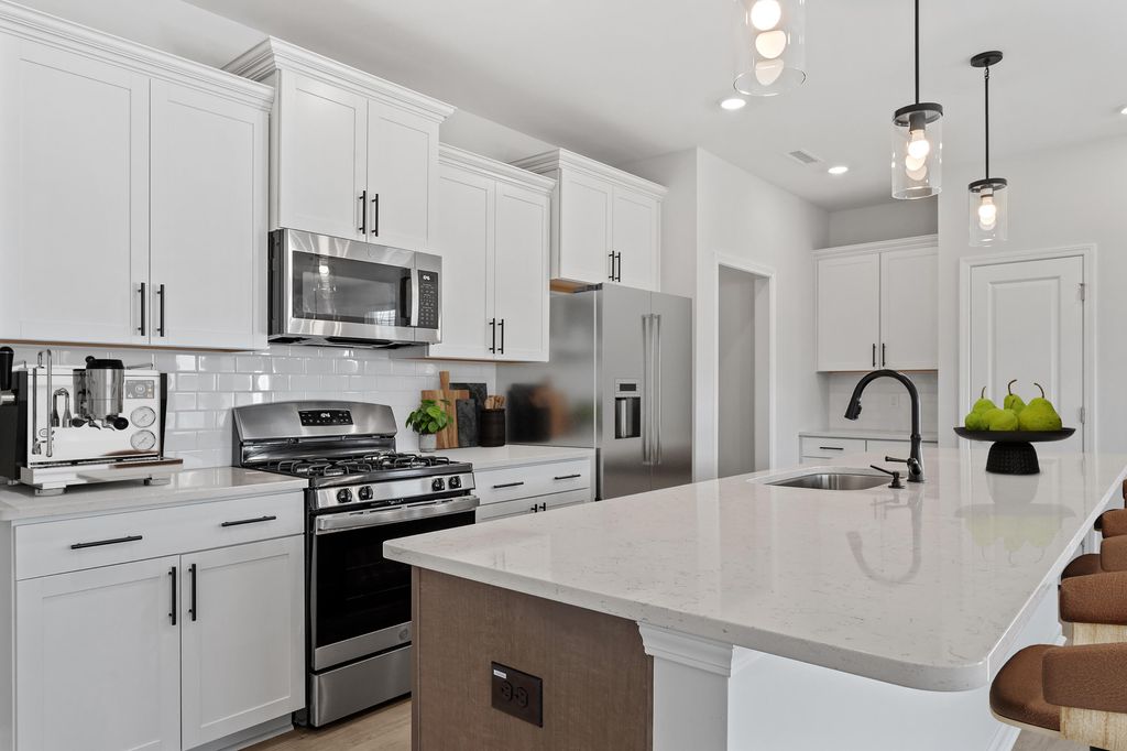 Photo of 110 Dahlberg Street, Summerville, SC 29483 (MLS # 26009404)