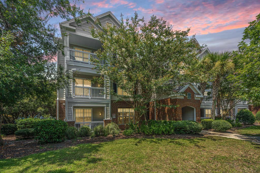 Photo of 45 Sycamore Avenue #Apt 724, Charleston, SC 29407 (MLS # 26023496)