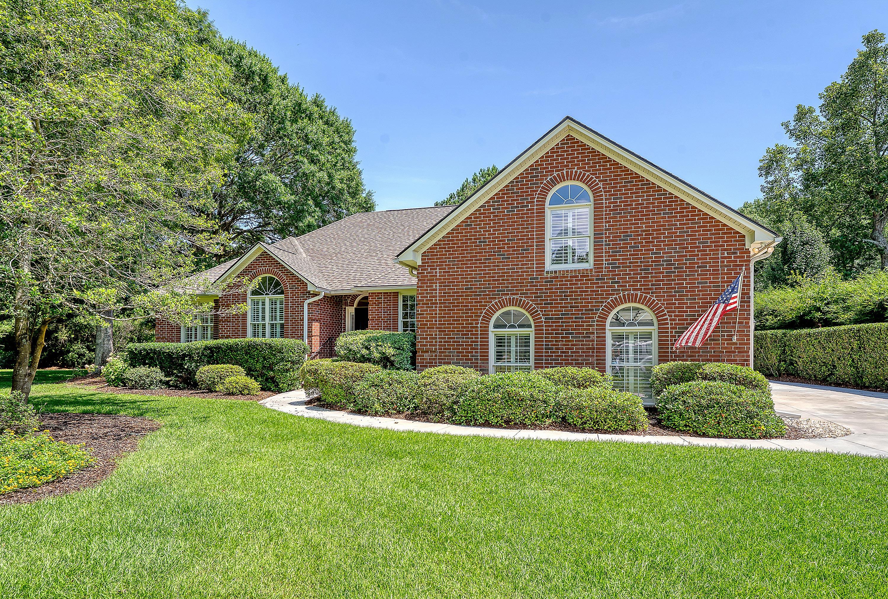 1208 Wynnwood Court