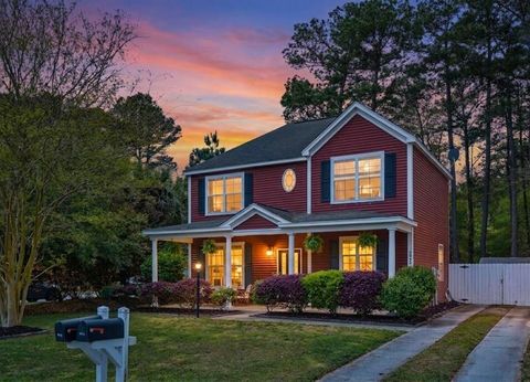 Photo of 8945 Planters Row Lane, Summerville, SC 29485 (MLS # 26008892)